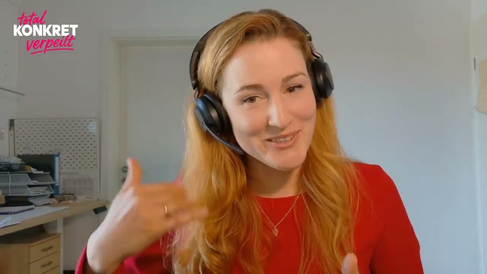 Juliane Berger im Gespräch im Podcast total KONKRET verpeilt